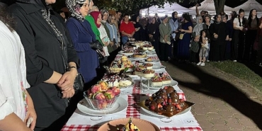 farkliliklarin-zenginlige-donustugu-festivalde-dorduncu-gun-geride-kaldi-hpvux8yj.jpg