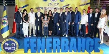 birlesik-fenerbahcelilerden-ankarada-muhtesem-kutlama-v6t56Y7Q.webp