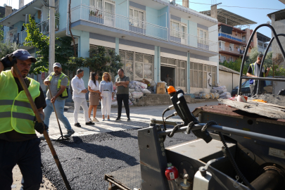 Bornova Belediyesi Asfalt ve Beton Atılımıyla Mahalleleri Yeniliyor