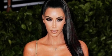 kim-kardashianin-cesur-moda-tercihi-gundem-oldu-YnEOamVj.jpg