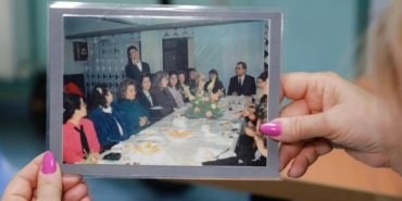 ogretmenlerinin-gozunden-megastar-tarkan-kendini-yetistirmek-icin-ozel-emek-sarf-ediyordu-GAE9zxPl.jpg