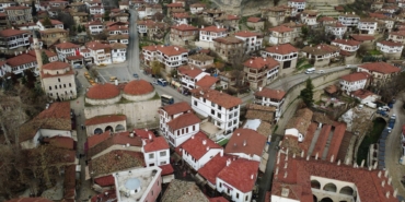 31-yil-once-unesco-dunya-mirasi-listesine-girmisti-safranbolu-yillardir-tarih-yolculuguna-ev-sahipligi-lkwglhLi.jpg