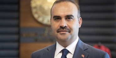 bakan-kacir-turk-akademisyenlerin-uluslararasi-basarisina-tebrik-etti-x6yTCplV.jpg