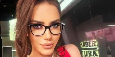 ela-rumeysa-cebeci-tutuklandi-eski-fotograflar-sasirtti-tEXjmE2z.jpg