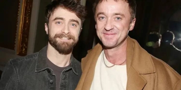 harry-potter-yildizlari-gunumuz-tikifinde-bulustu-mzQRFV29.webp