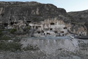 hasankeyfteki-5-bin-yillik-magaralardan-10u-turizme-aciliyor-gLQzOi9y.jpg