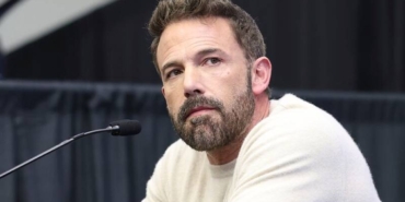 havuz-basi-olayi-ortaya-cikti-usta-yonetmen-ben-affleck-ile-calismayi-reddetmis-T3vVutCN.jpg