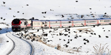 dogu-ekspresi-yeni-sezonda-karstan-ilk-seferine-cikti-C1CvPUiv.jpg