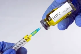 doc-dr-gunakan-hpv-asisi-sadece-kadinlari-degil-erkekleri-de-koruyor-bzTMWAif.webp