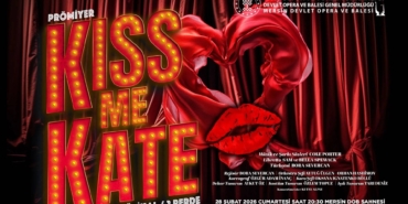 kiss-me-kate-muzikali-mersin-kultur-merkezinde-sahnelenecek-HuTRTyvi.jpg