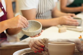 Claymore Art Studio Yeni Sezonda Seramik Odaklı Yaratıcı Atölye Programlarını Başlatıyor
