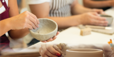 Claymore Art Studio Yeni Sezonda Seramik Odaklı Yaratıcı Atölye Programlarını Başlatıyor