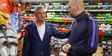 Özgür Özel Rize'de Selden Etkilenen Pazar İlçesi Esnafını Ziyaret Etti