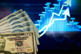 Dolar/TL Haftaya Yükselişle Başlayarak 49,7620 Lira Seviyesini Gördü